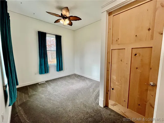 $517,800 | 20408 Millers Fjord Avenue, Cole Camp, MO 65325