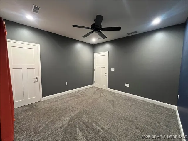 $517,800 | 20408 Millers Fjord Avenue, Cole Camp, MO 65325