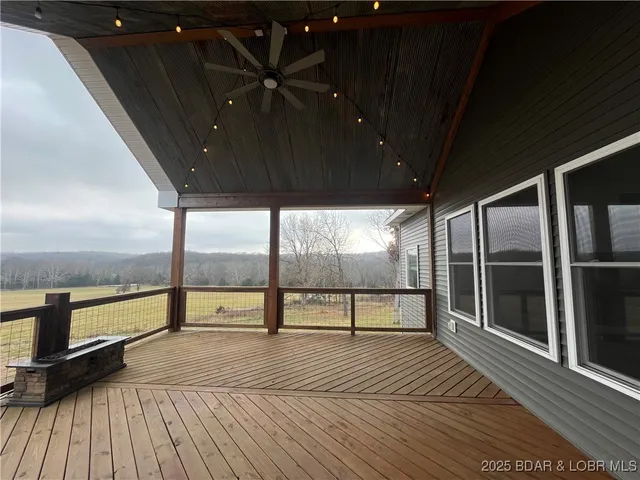 $517,800 | 20408 Millers Fjord Avenue, Cole Camp, MO 65325