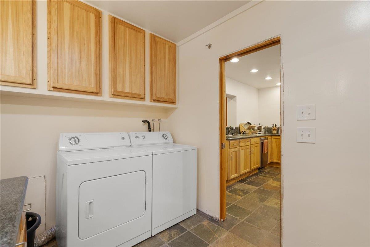 17607 Hooker Oak Road Nevada City, CA 95959 - Photo 17 of 38