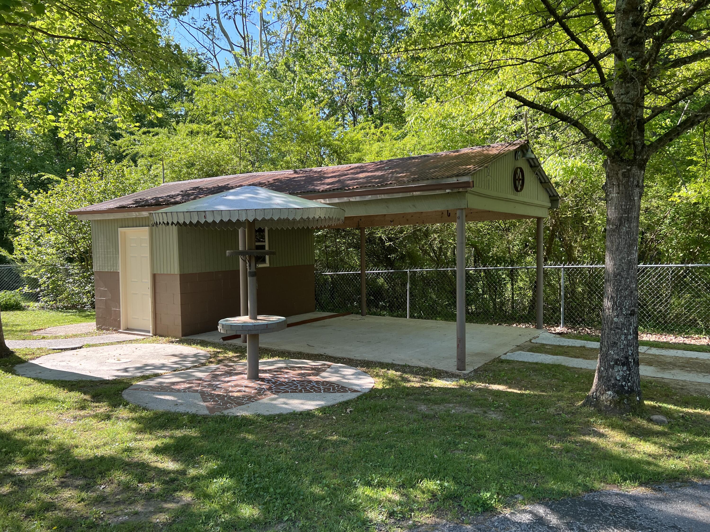 326 Newman Road Soddy Daisy, TN 37379 - Photo 36 of 61 IMG_0143