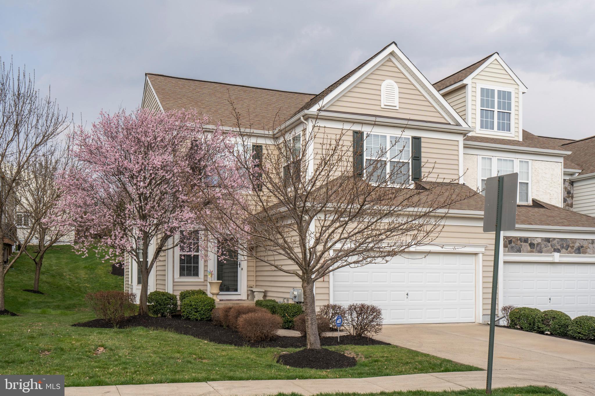 7 Unity Way Phoenixville, PA 19460 - Photo 2 of 40