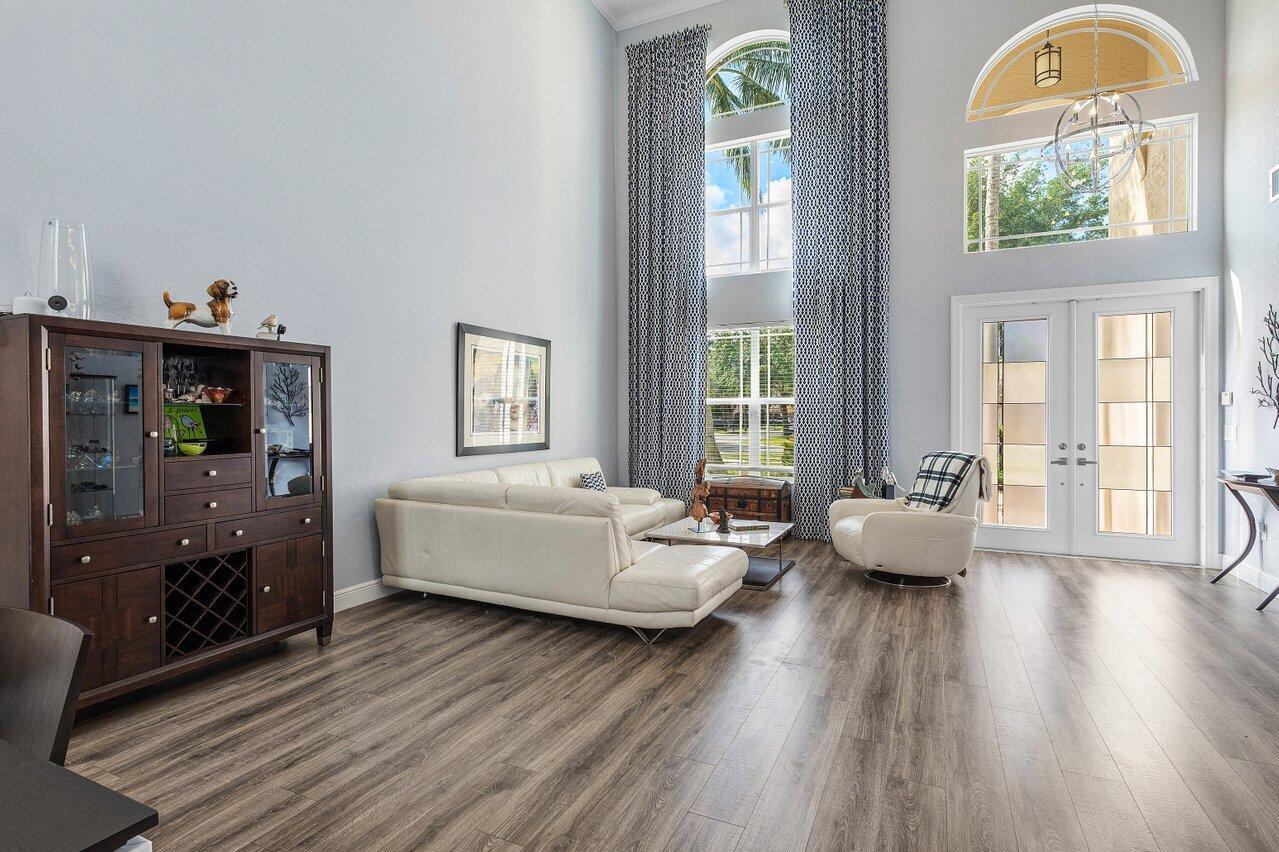 8561 Trailwinds Court Boynton Beach, FL 33473 - Photo 12 of 59 016-8561TrailwindsCourt-BoyntonBeach-FL-