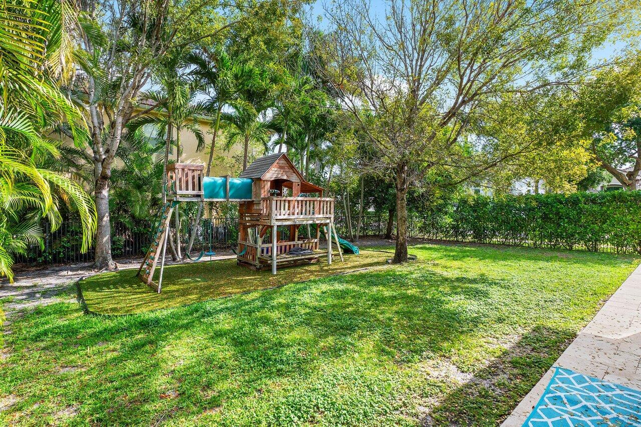 8561 Trailwinds Court Boynton Beach, FL 33473 - Photo 30 of 59 044-8561TrailwindsCourt-BoyntonBeach-FL-