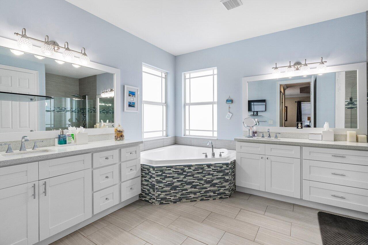 8561 Trailwinds Court Boynton Beach, FL 33473 - Photo 40 of 59 034-8561TrailwindsCourt-BoyntonBeach-FL-