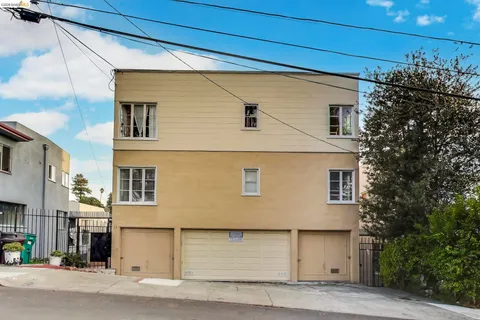$1,375,000 | 33 Home Place East, Oakland, CA 94610