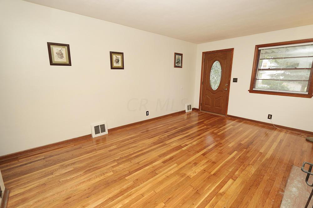 3359 Maize Road Columbus, OH 43224 - Photo 4 of 22 Gallery Image 4