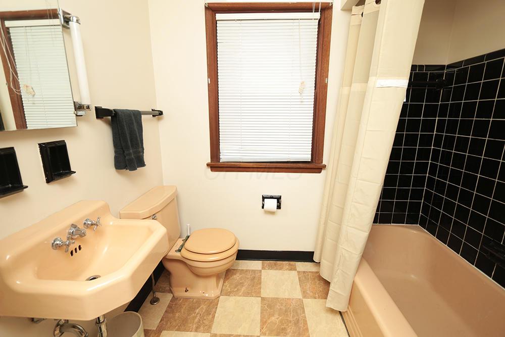 3359 Maize Road Columbus, OH 43224 - Photo 9 of 22 Gallery Image 9