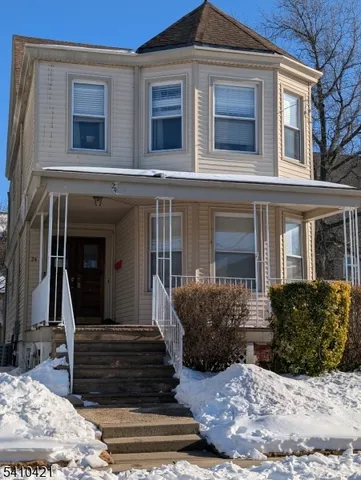 $1,700 | 24 Franklin Place, Unit 1, Kearny, NJ 07032