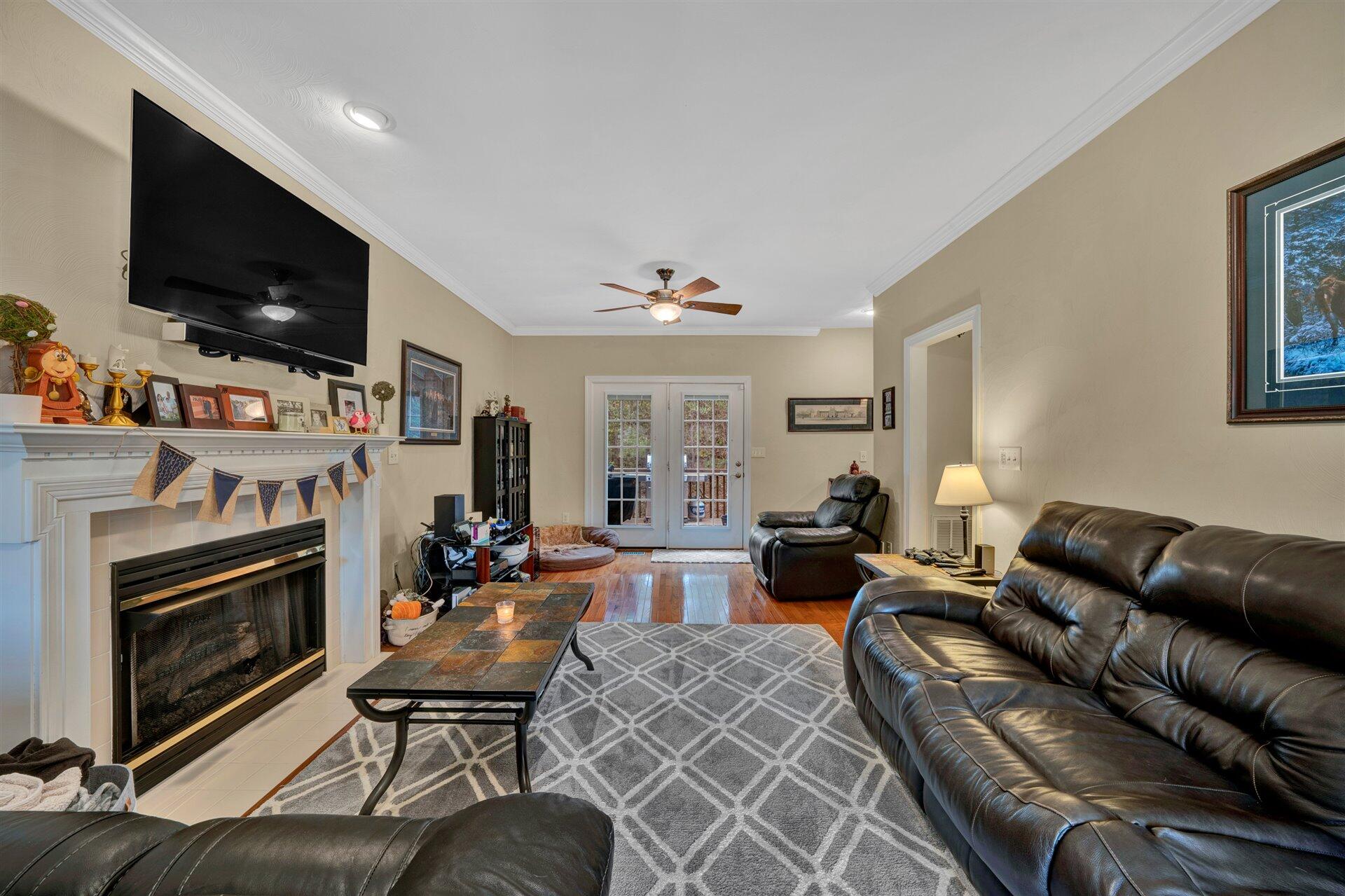1394 Fieldgate Road Salem, VA 24153 - Photo 11 of 44 11-DSC00028