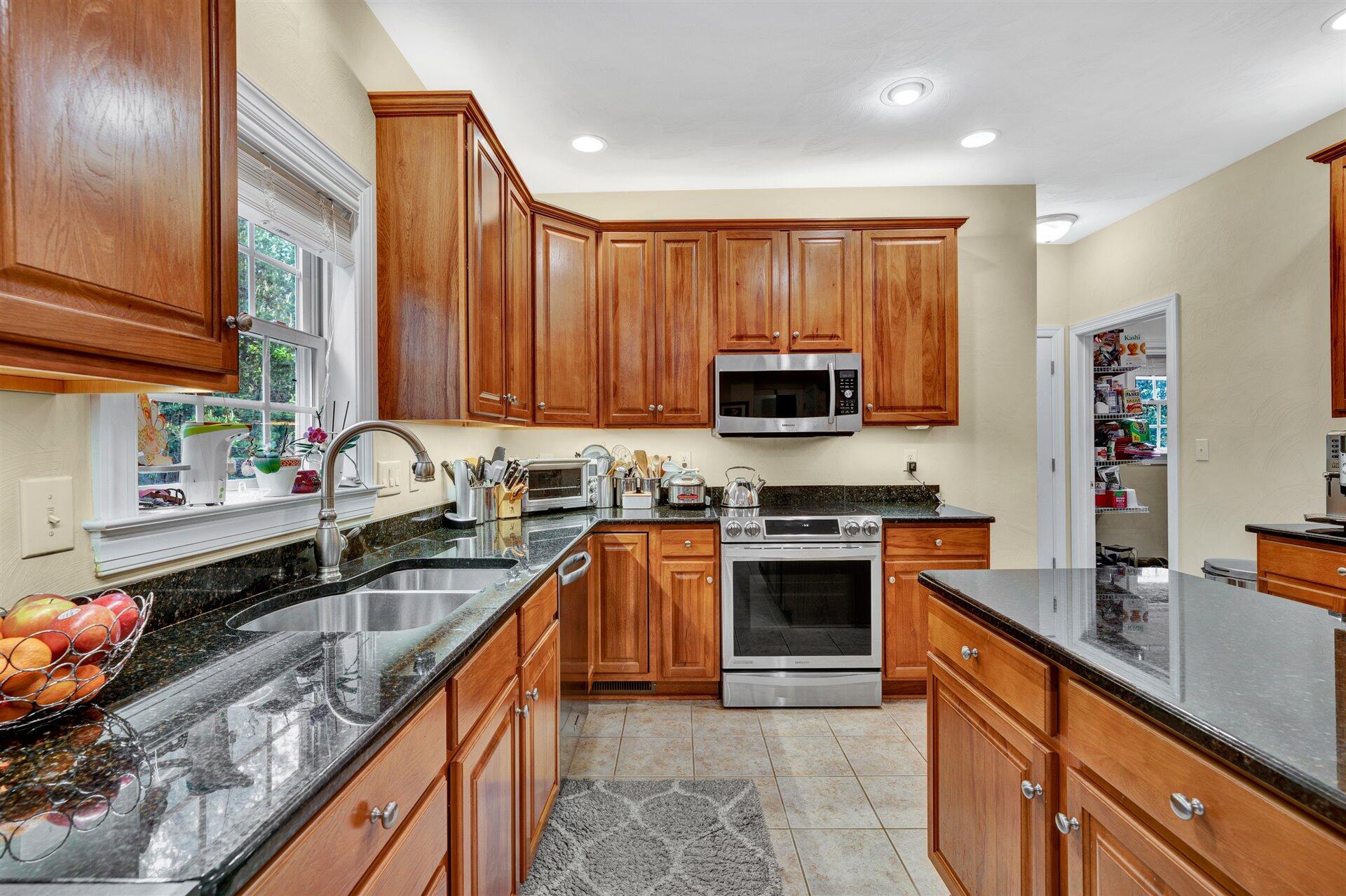 1394 Fieldgate Road Salem, VA 24153 - Photo 18 of 44 18-DSC00049