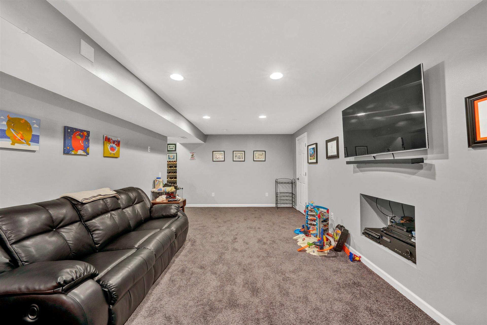 1394 Fieldgate Road Salem, VA 24153 - Photo 38 of 44 38-DSC00115