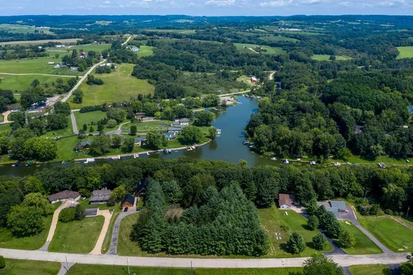 $285,000 | E4756 East Redstone Drive, La Valle, WI 53941