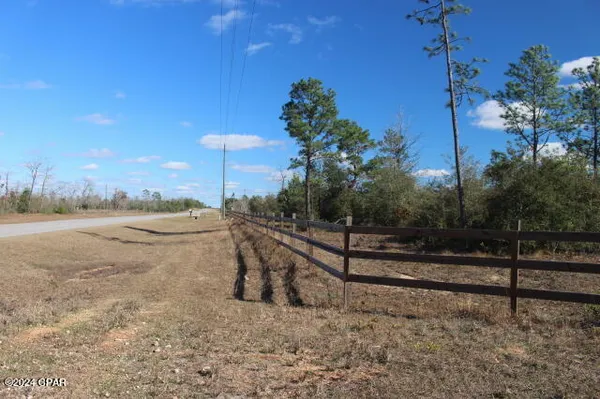 $249,000 | 5015 Northwest County Road 274, Altha, FL 32421