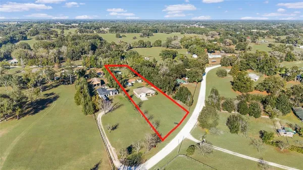 $449,900 | 465 Northeast 155th Street Road, Citra, FL 32113