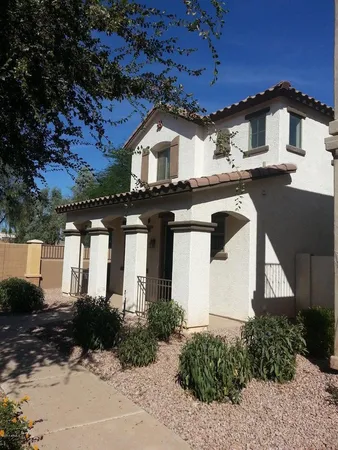 $2,200 | 66 East Catclaw Street, Gilbert, AZ 85296