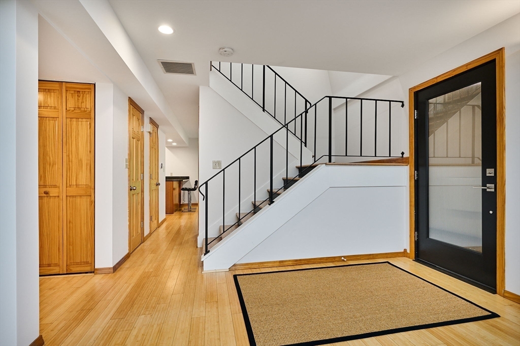 88 High Point Drive Amherst, MA 01002 - Photo 4 of 35 a view of an front door