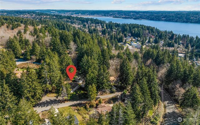 a view of a outdoor space and a forest
