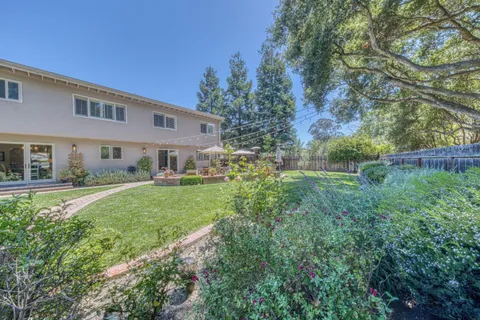 $1,595,000 | 23086 Espada Drive, Salinas, CA 93908