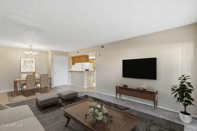 $200,000 | 540 North May, Unit 1109, Mesa, AZ 85201