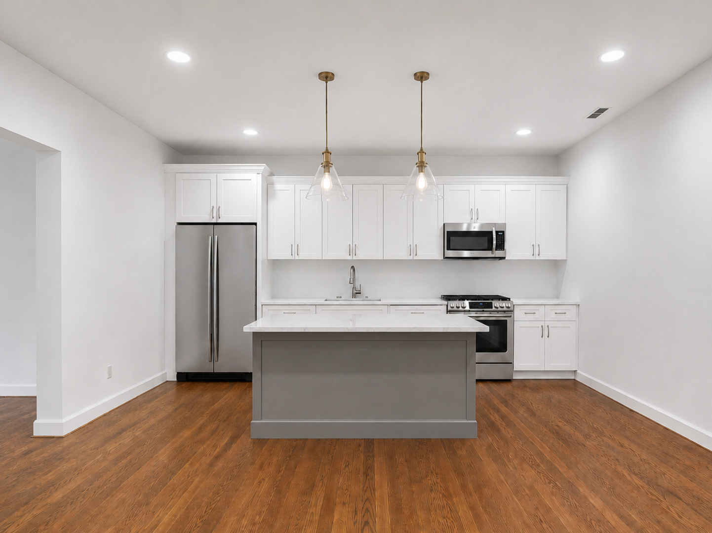 6914 North Sheridan Road, Unit 2 Chicago, IL 60626 - Photo 5 of 15