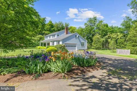 $745,000 | 279 Pennington Rocky Hill Road, Pennington, NJ 08534