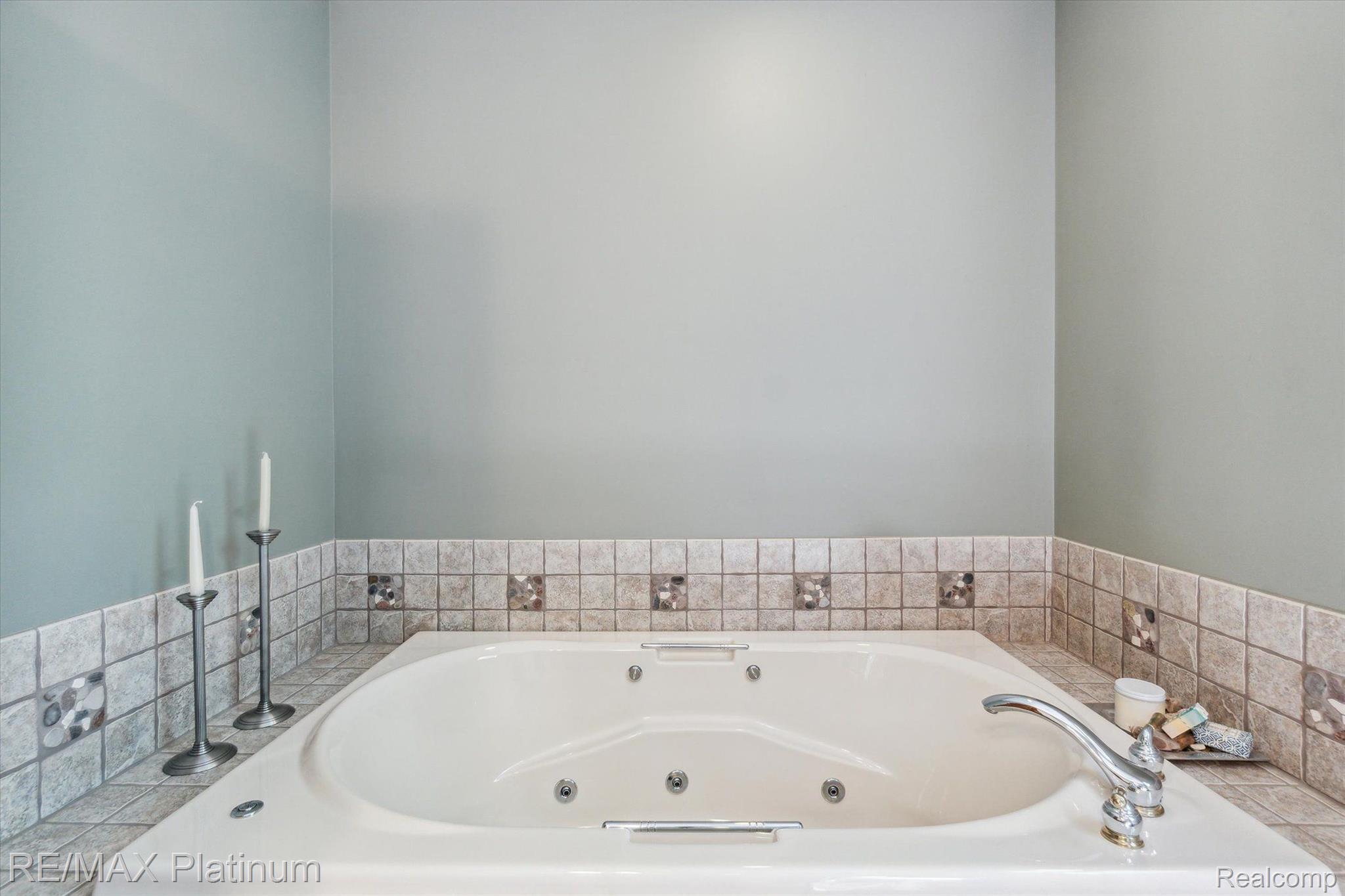 17095 Rosehill Road Pinckney, MI 48169 - Photo 28 of 57 Gallery Image 28