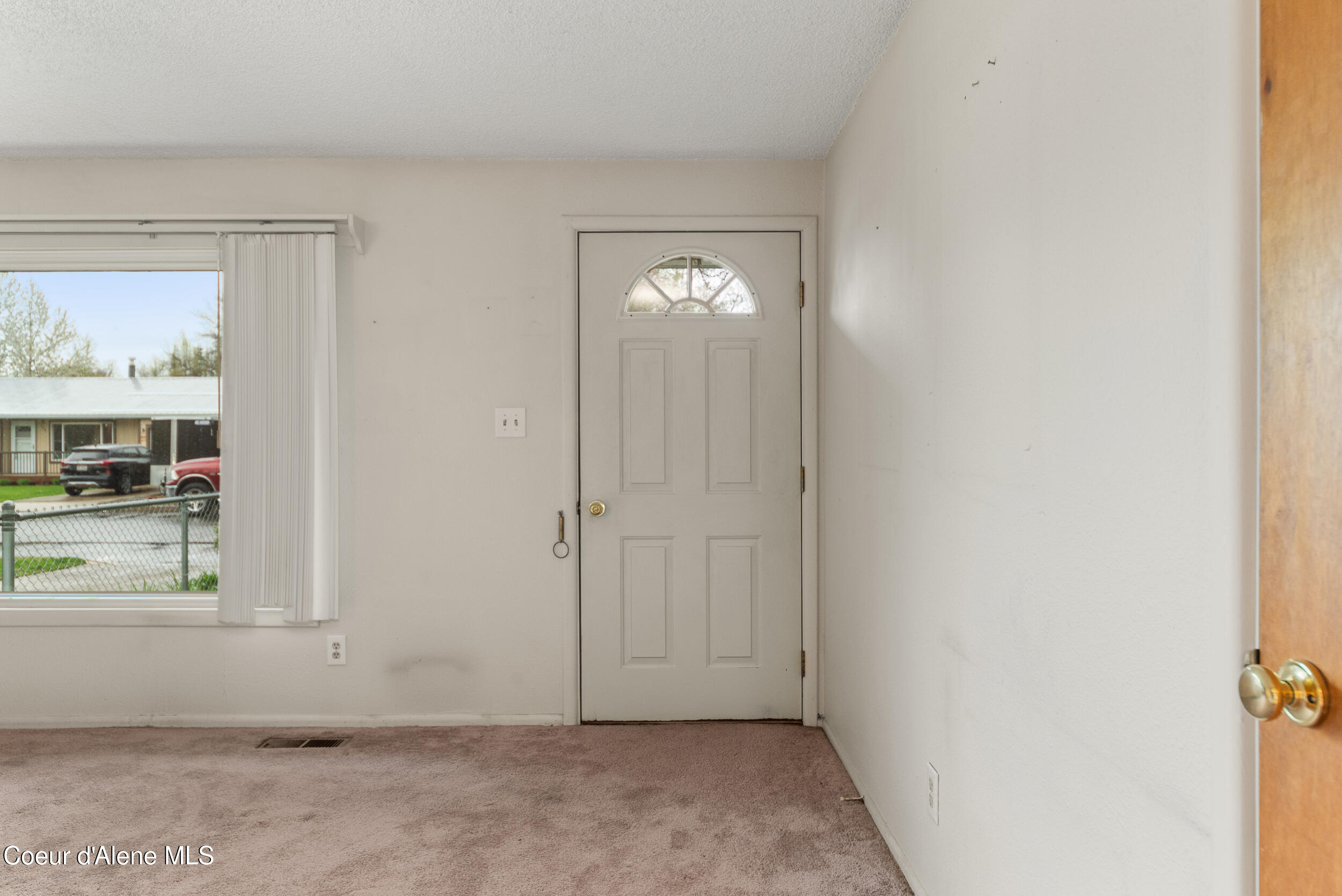 921 Ruth Avenue Sandpoint, ID 83864 - Photo 8 of 44 11-921 N Ruth Ave 11