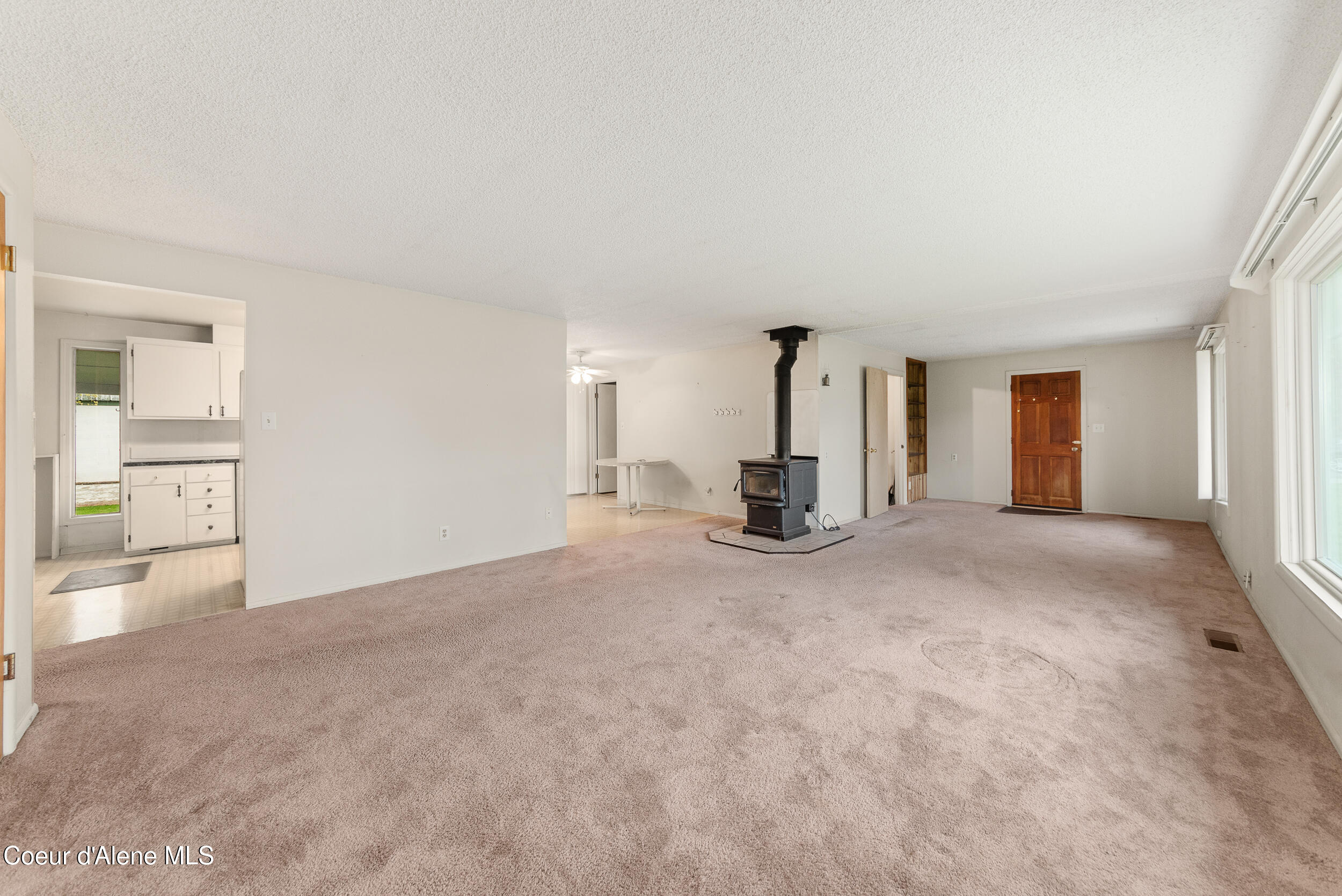 921 Ruth Avenue Sandpoint, ID 83864 - Photo 9 of 44 12-921 N Ruth Ave 12