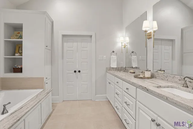 $649,000 | 3644 Hyacinth Avenue, Baton Rouge, LA 70808