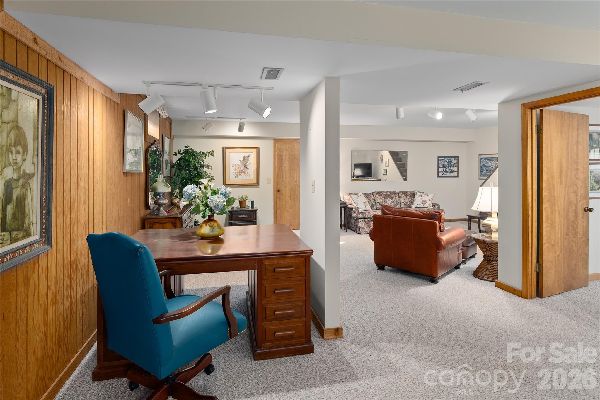 69 Forest Road Asheville, NC 28803 - Photo 30 of 48