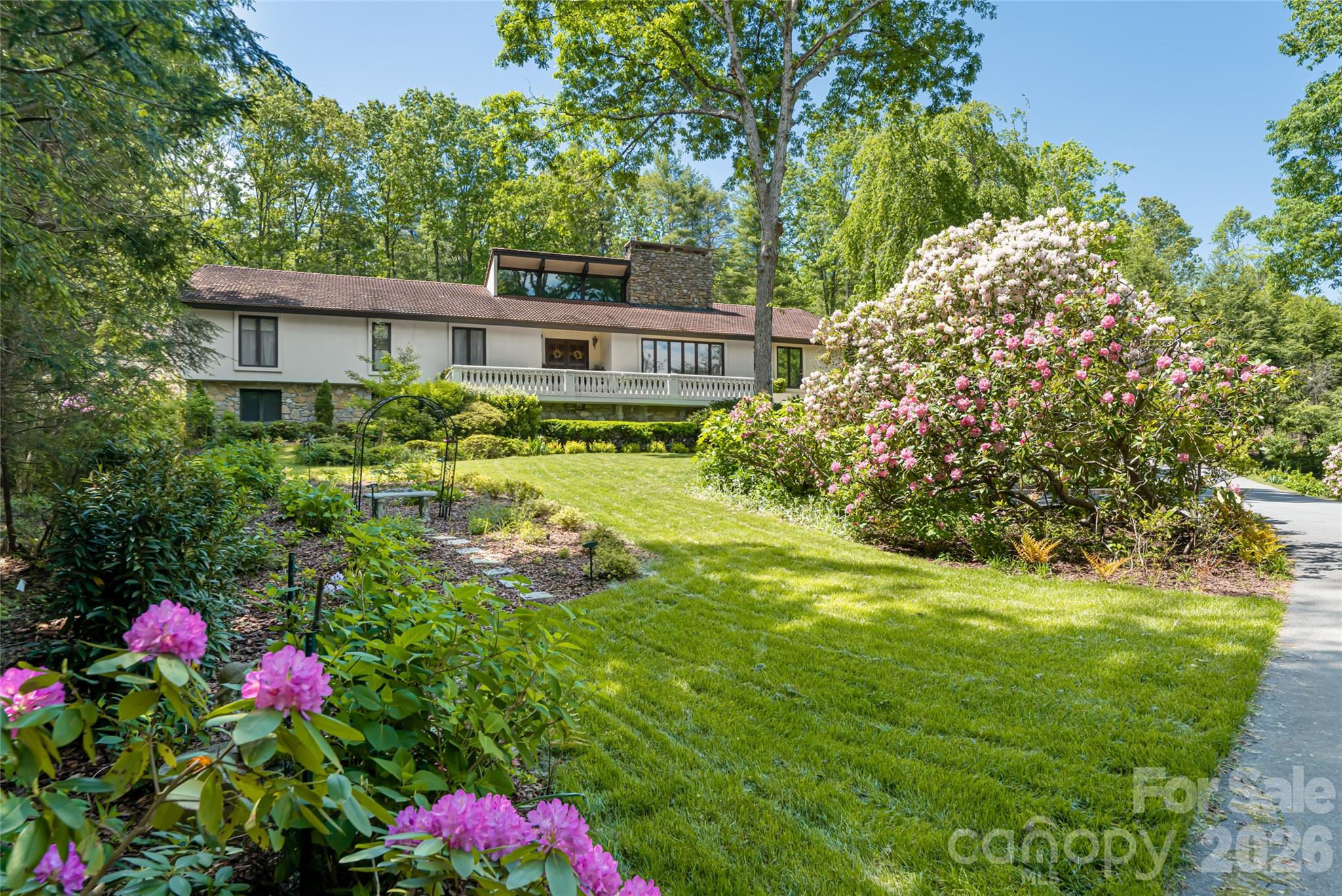 69 Forest Road Asheville, NC 28803 - Photo 5 of 48