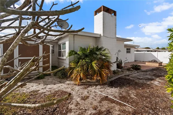 $3,500 | 13565 86th Avenue North, Seminole, FL 33776