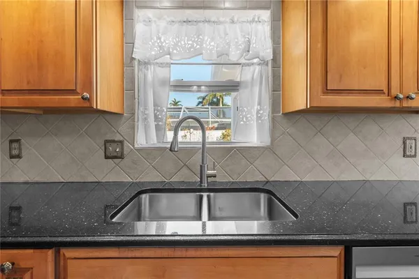 $3,500 | 13565 86th Avenue North, Seminole, FL 33776