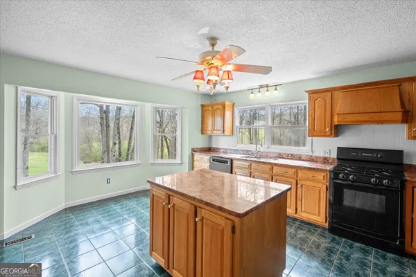 $550,000 | 1789 County Road 16, Roanoke, AL 36274