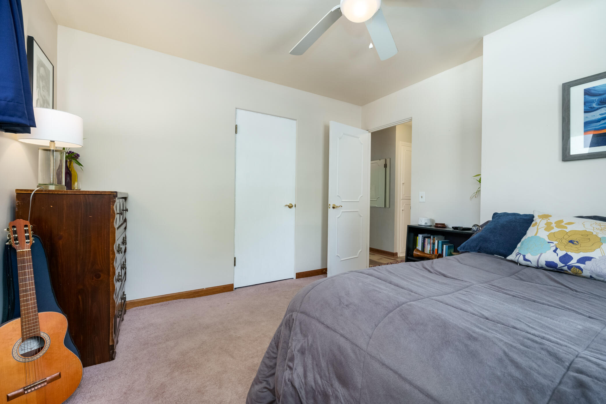 1101 Piccadilly Road Kalamazoo, MI 49006 - Photo 16 of 32 Piccadilly_Rd_1101_Kalamazoo_49006-18