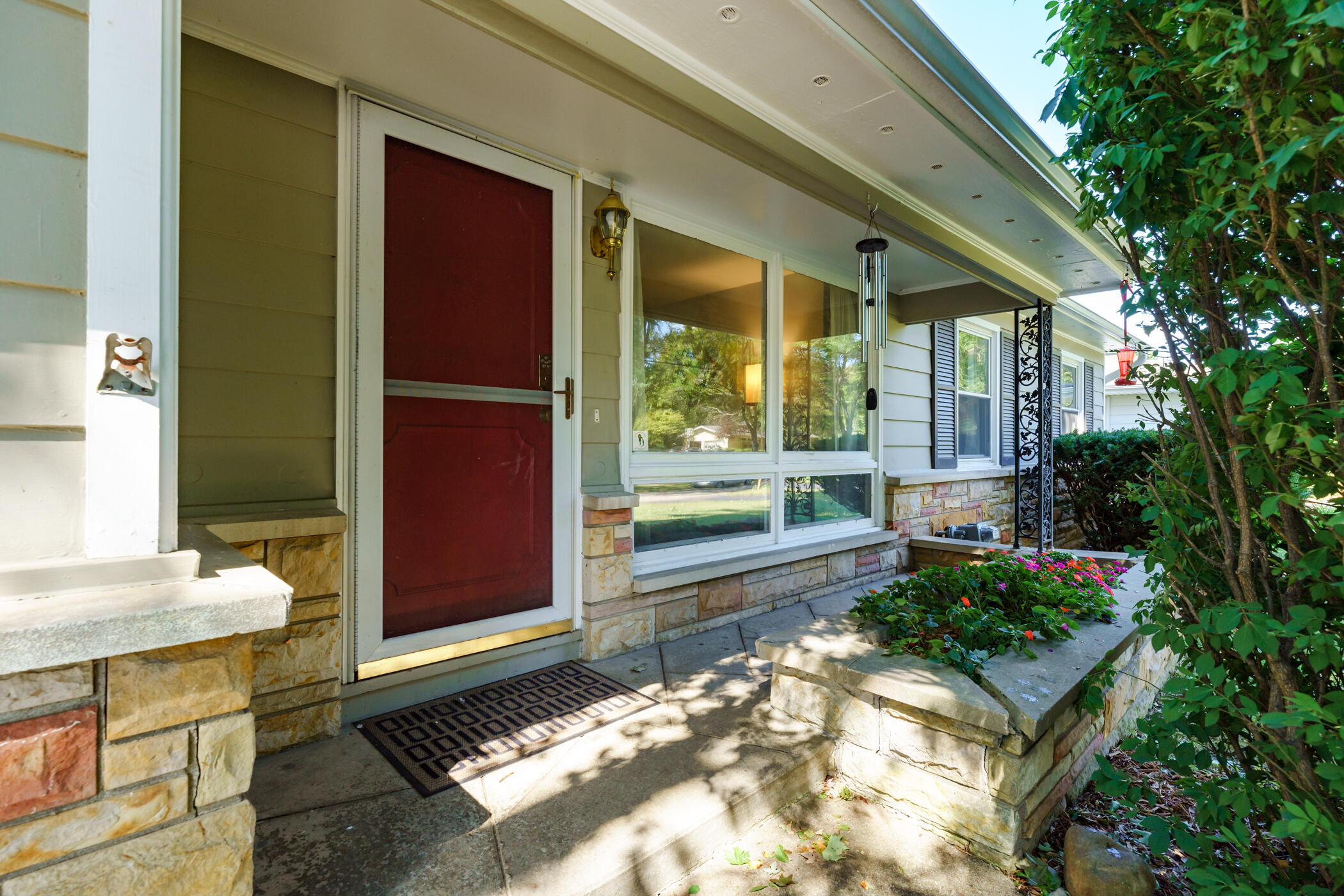 Piccadilly_Rd_1101_Kalamazoo_49006-25