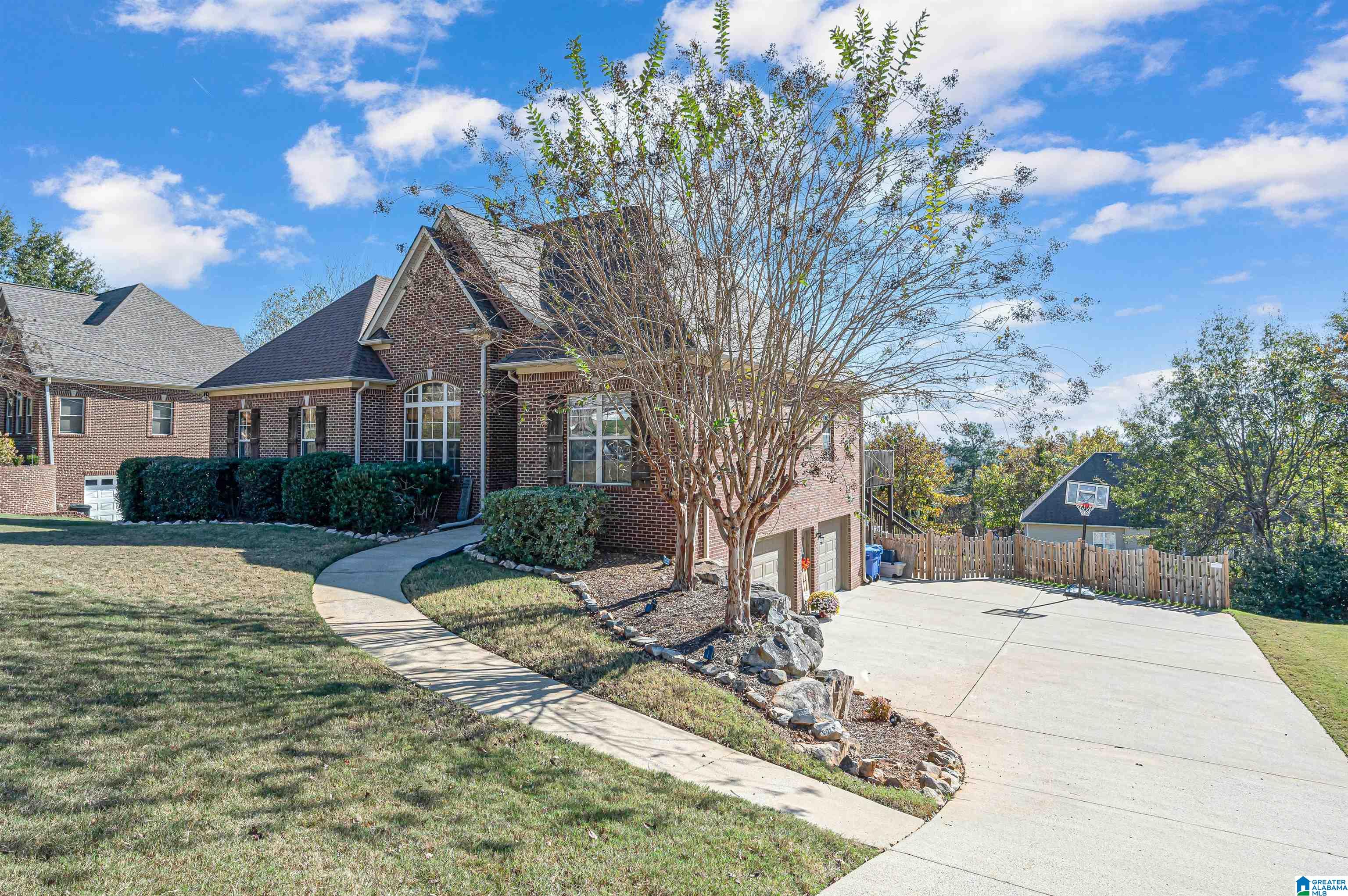 282 Linwood Road Sterrett, AL 35147 - Photo 2 of 45