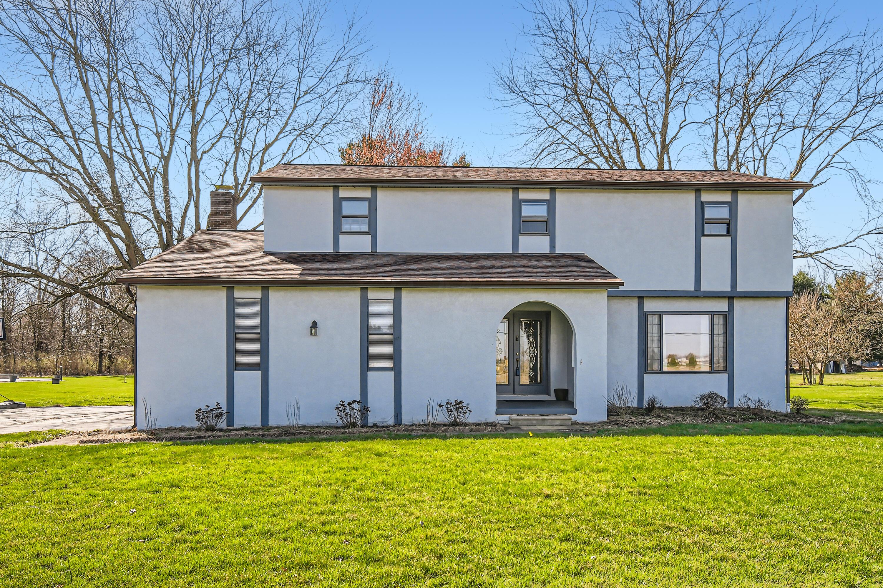 35 Busey Road Canal Winchester, OH 43110 - Photo 2 of 26 02 Exterior Front