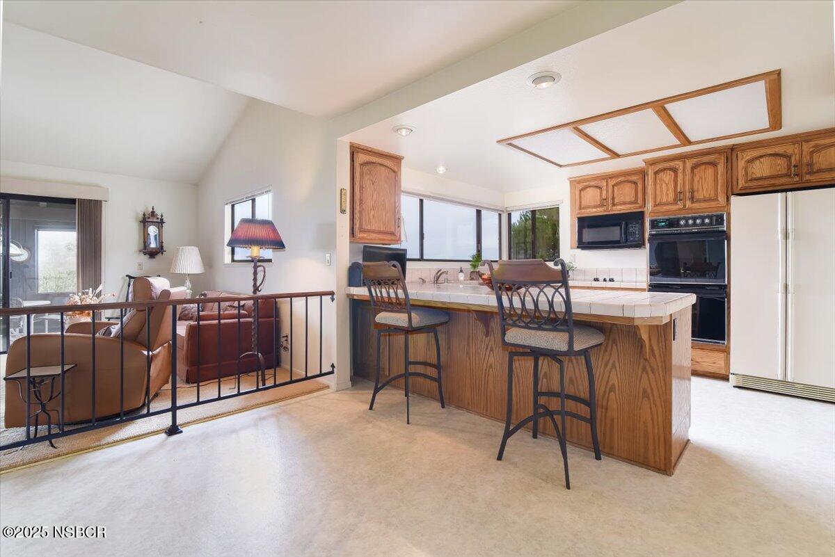 4464 Greenbrier Road Lompoc, CA 93436 - Photo 8 of 42 11-DSC_1236