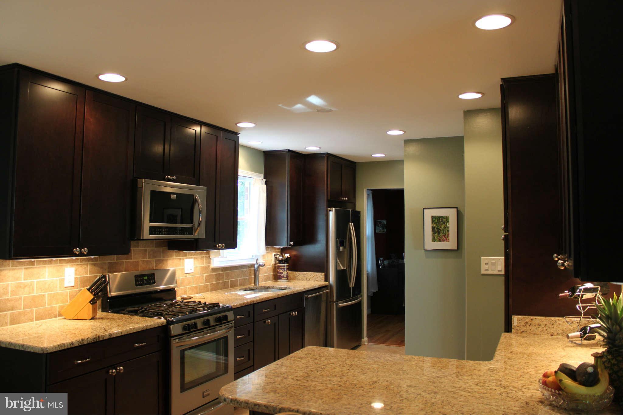 6812 Sydenstricker Road Springfield, VA 22152 - Photo 6 of 16 Kitchen