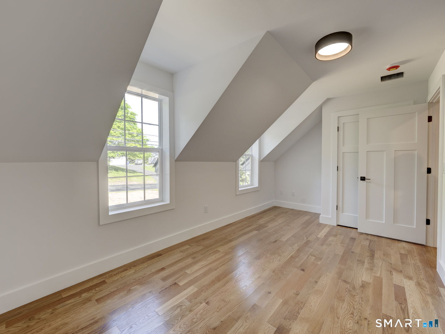 100 Wild Cat Hill Road Harwinton, CT 06791 - Photo 23 of 38 Second similar sized bedroom