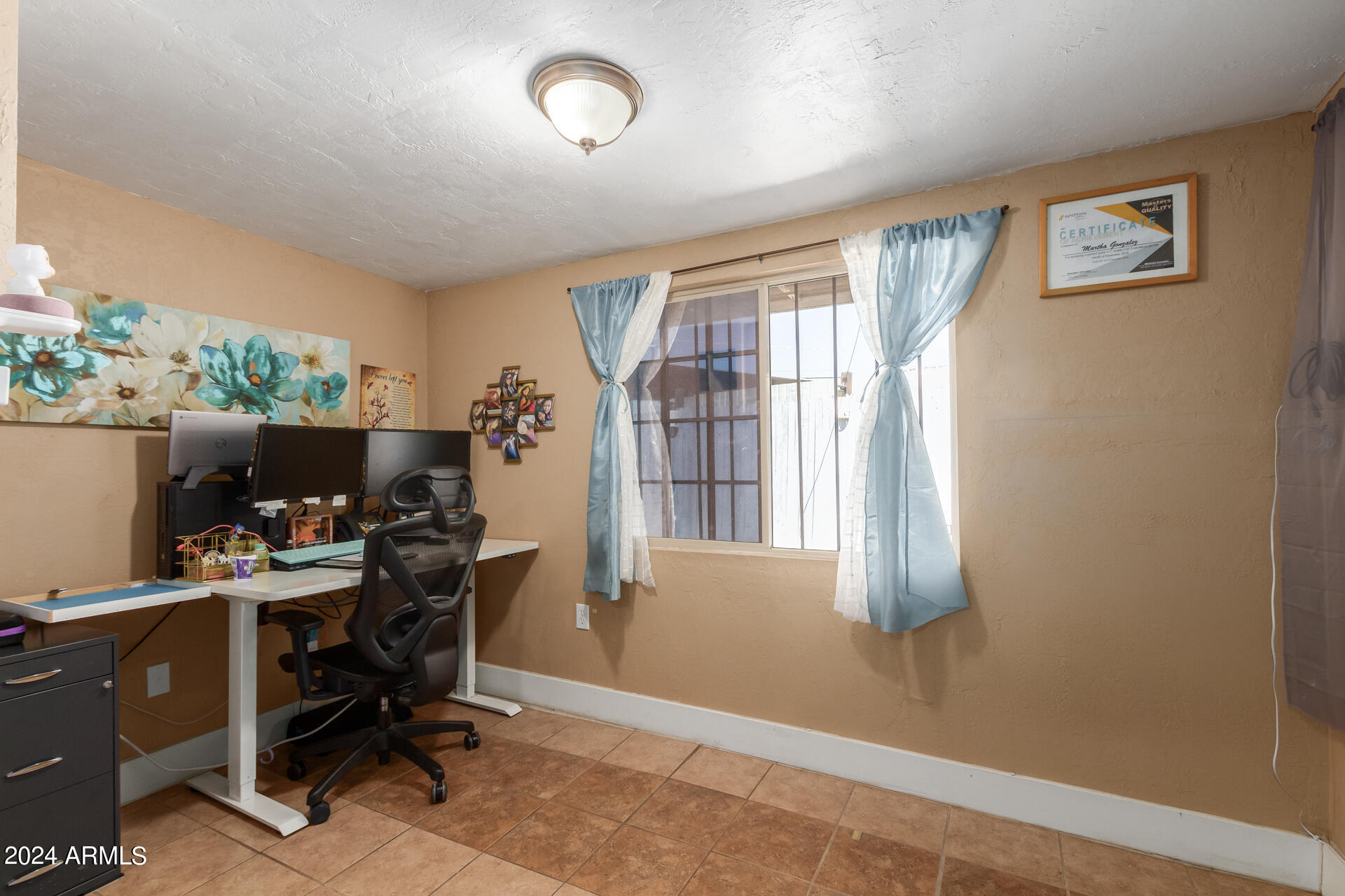 3937 West Almeria Road Phoenix, AZ 85009 - Photo 18 of 54 29 - Almeria