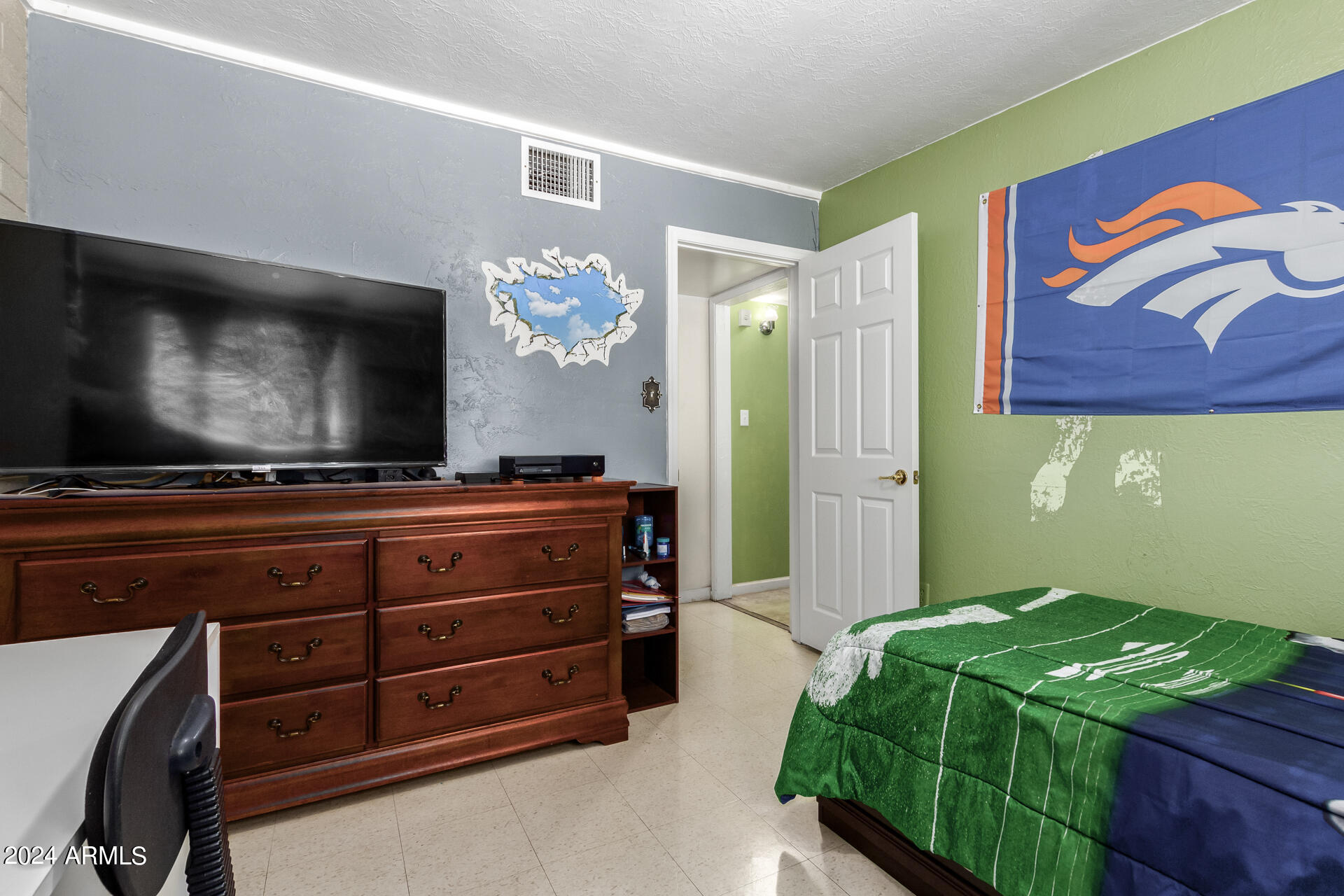 3937 West Almeria Road Phoenix, AZ 85009 - Photo 24 of 54 35 - Almeria