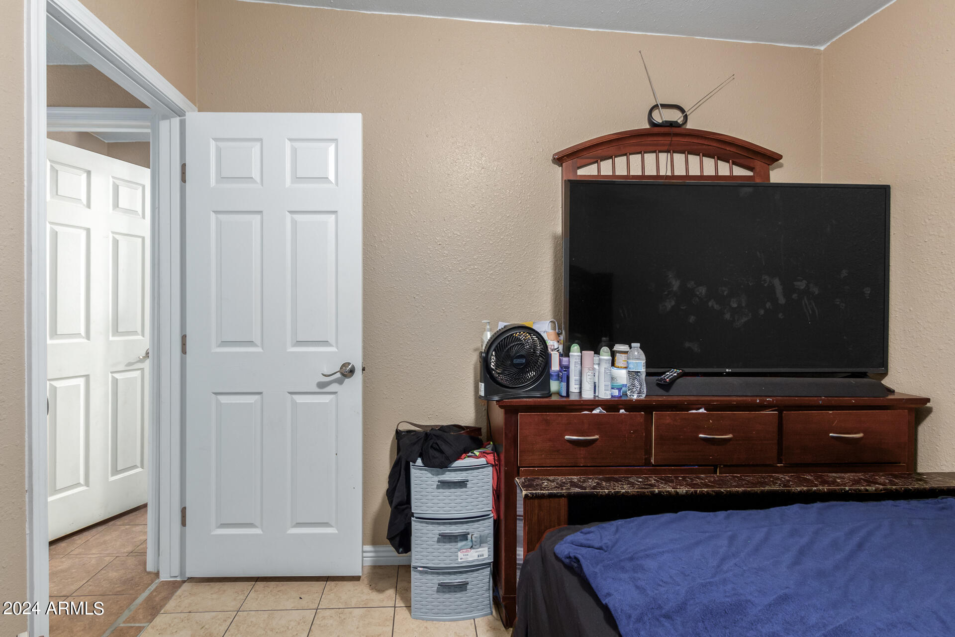 3937 West Almeria Road Phoenix, AZ 85009 - Photo 37 of 54 42 - Almeria