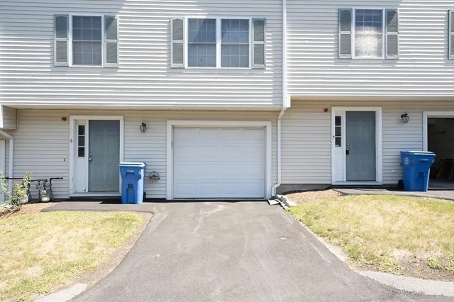 $3,400 | 1005 Trapelo Road, Unit 7, Waltham, MA 02452