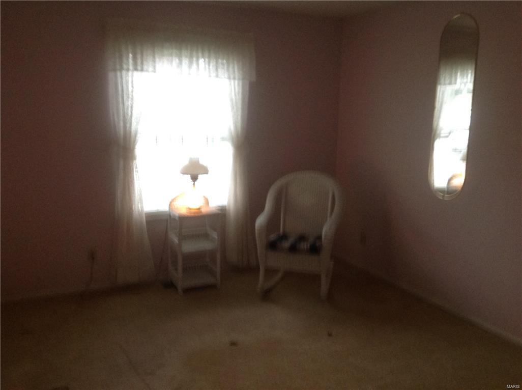 559 Spring Glen Drive Ballwin, MO 63021 - Photo 14 of 20 Gallery Image 14