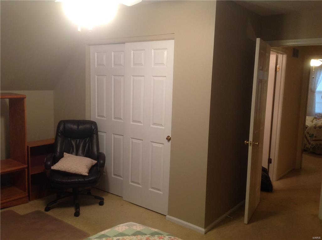 559 Spring Glen Drive Ballwin, MO 63021 - Photo 18 of 20 Gallery Image 18