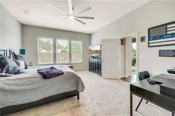 $2,600 | 305 Wagon Spoke Way, Liberty Hill, TX 78642