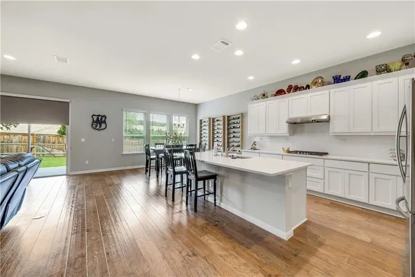 $2,600 | 305 Wagon Spoke Way, Liberty Hill, TX 78642